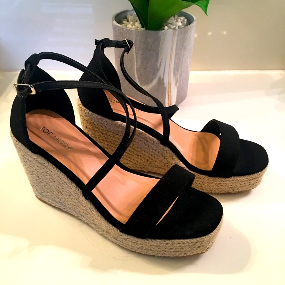 Topmoda wedge sandals. Size 10.